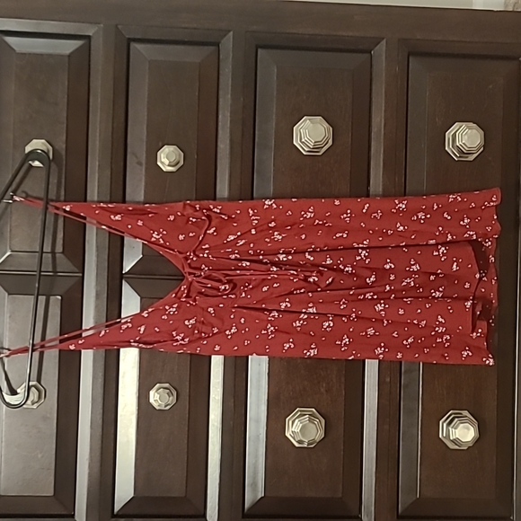 Red and white mini dress - Picture 2 of 5